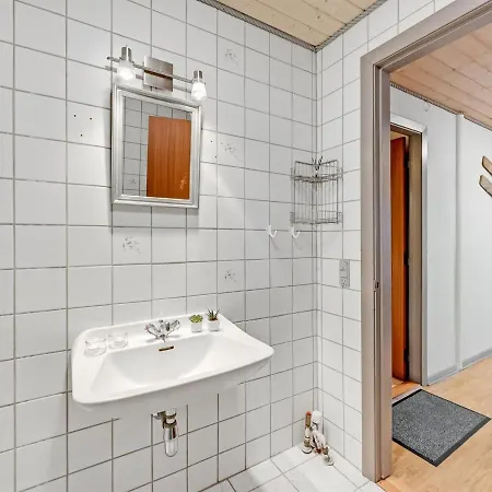 Evina - 17km To The Inlet By Interhome Apartment